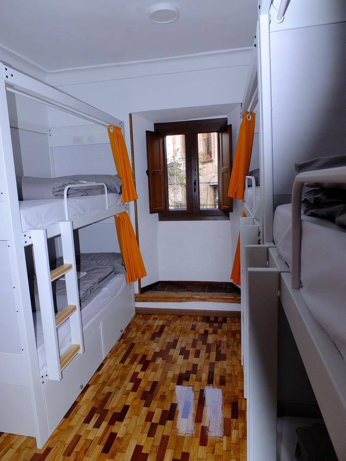 El Albergue De Sigueenza Екстер'єр фото